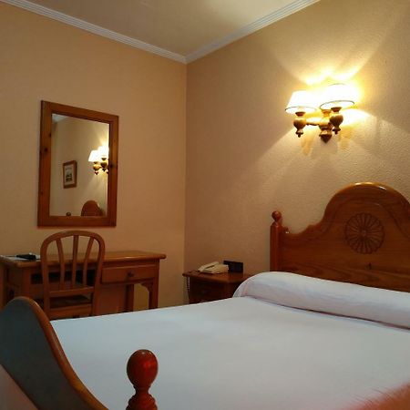 Hotel Restaurante La Rabida Palos de la Frontera Esterno foto