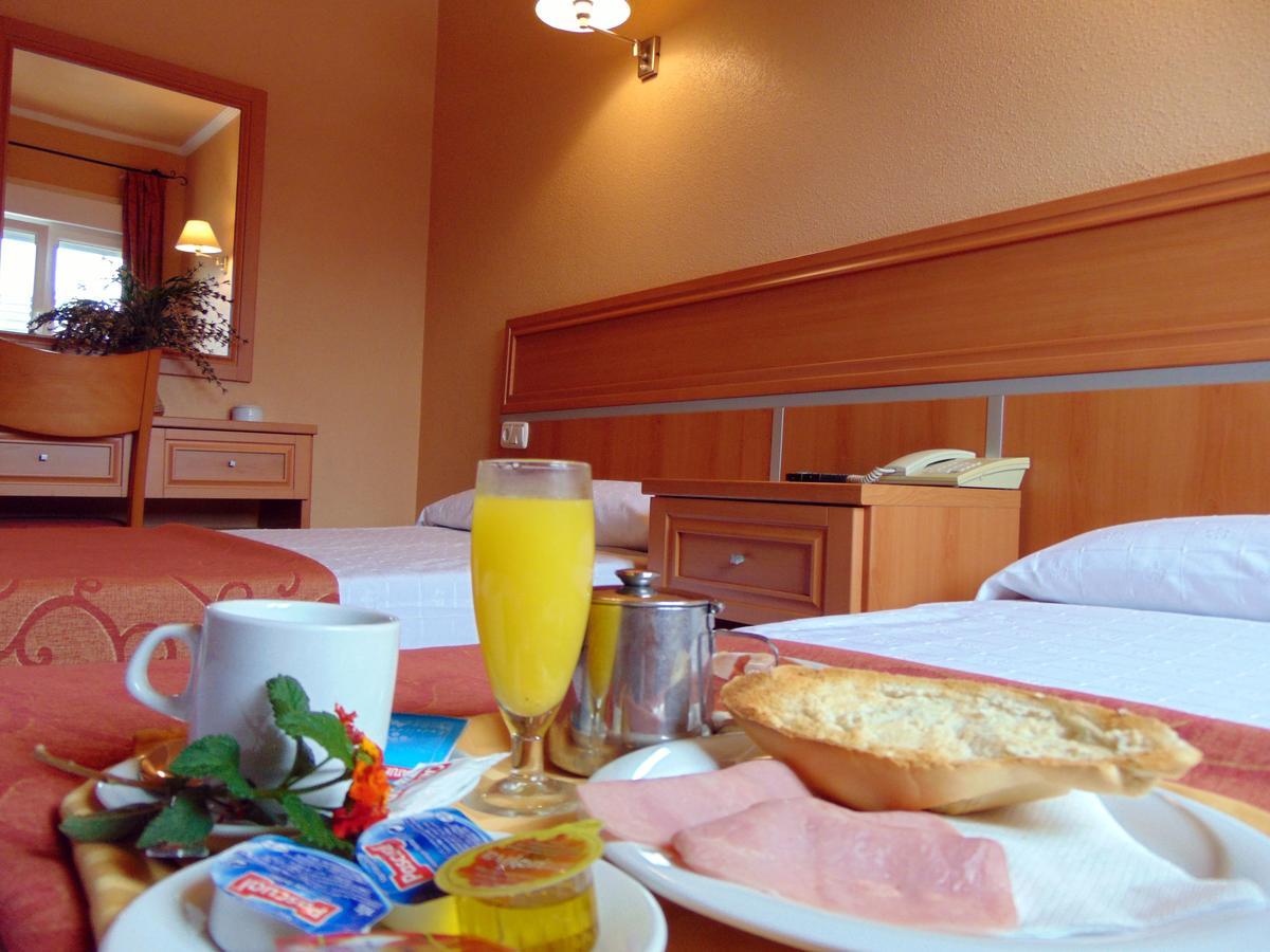 Hotel Restaurante La Rabida Palos de la Frontera Esterno foto